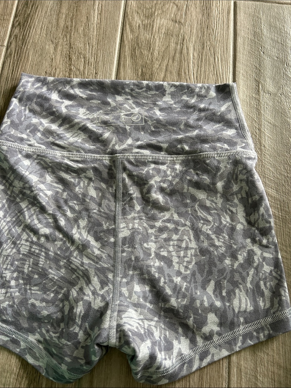 Fleo Gray Camouflage Leggings with Logo